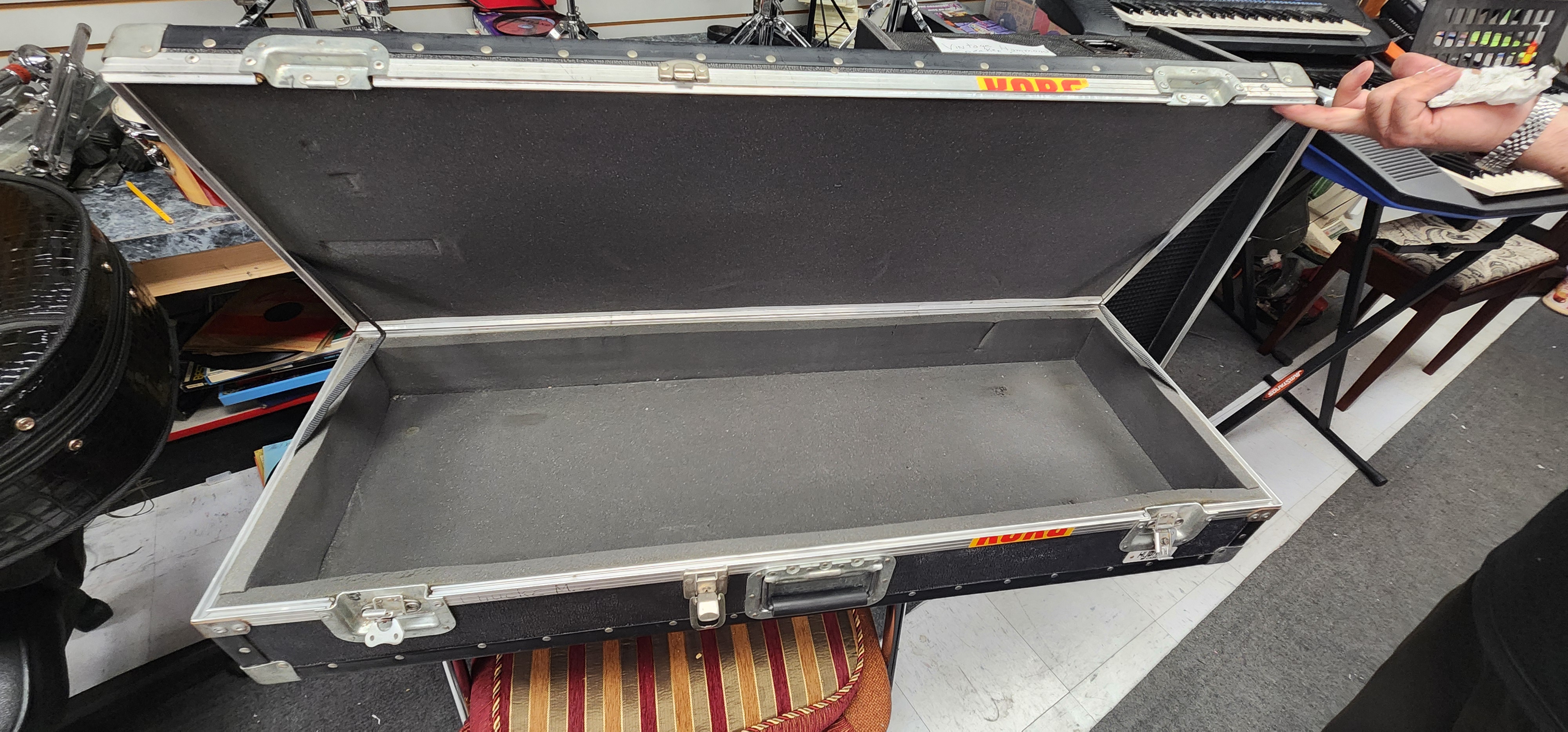 Hybrid Case Road case